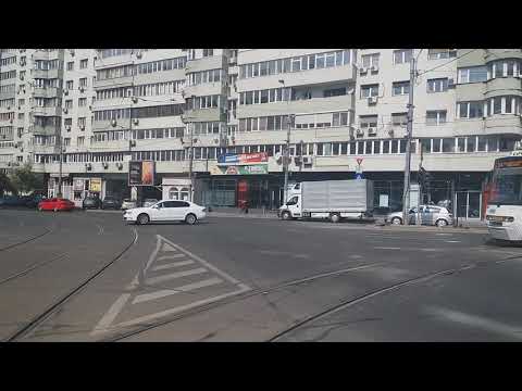 Tramvaiul V3A-CH-PPC #4046 pe linia 34 la Blvd. Banu Manta