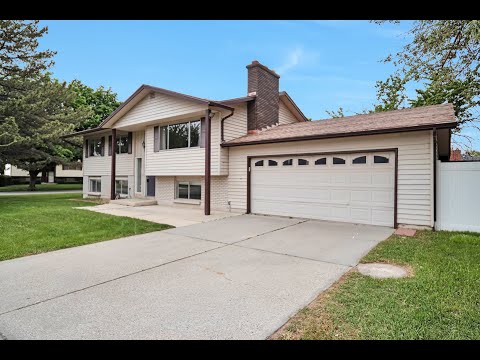 Home For Rent in 815 E Dusty Rock Pl, Sandy By Nestwell Property Management