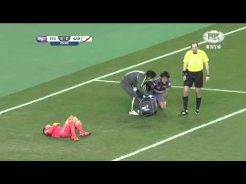 Primera atajada de Barovero vs Sanfrecce