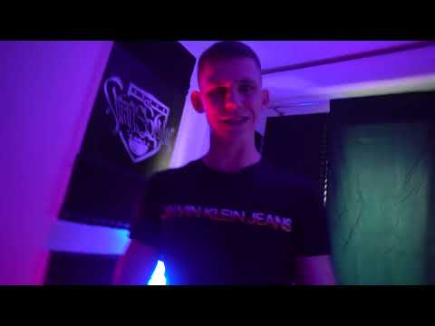 ERWUES FT LOCZEK - SILNY JAK PUMBA ( OFFICIAL VIDEO )