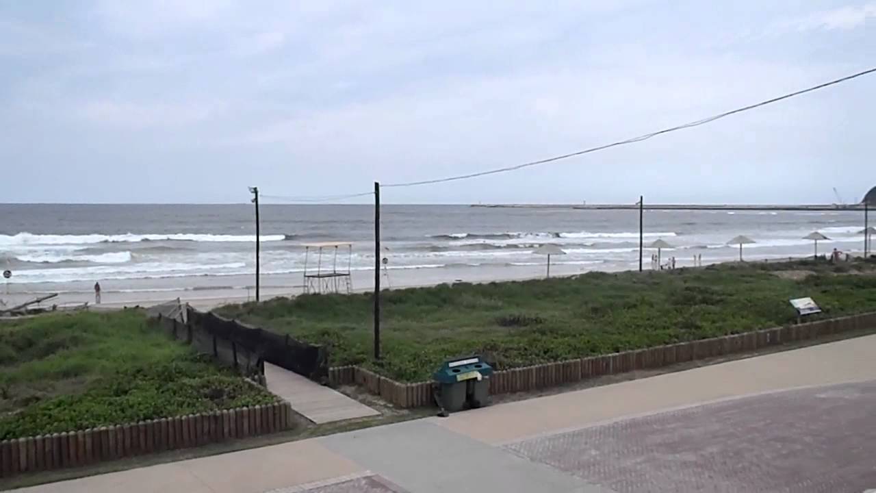 Varsity College Marine Surfski Series 2012 - Surf Check Video for Race 9 - IT Works