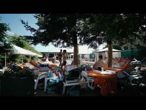 Piscina - Hotel Karo Bacau