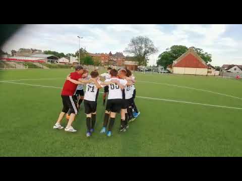 SG Team Młodzik Biali - KS FORTUNA GŁOGÓWEK cieszynka po meczu