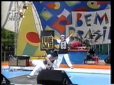 Thaide e Dj Hum - Performance da Back Spin Crew (1998)