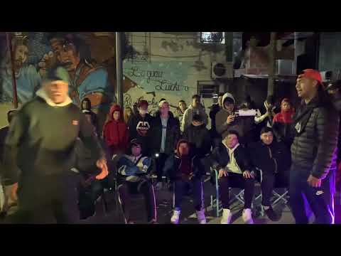 ARI FL vs SMOKE G - OCTAVOS - LA CAPILLA FREESTYLE