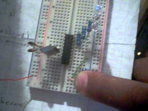 PARPADEO DE 3 LEDS AL MISMO TIEMPO