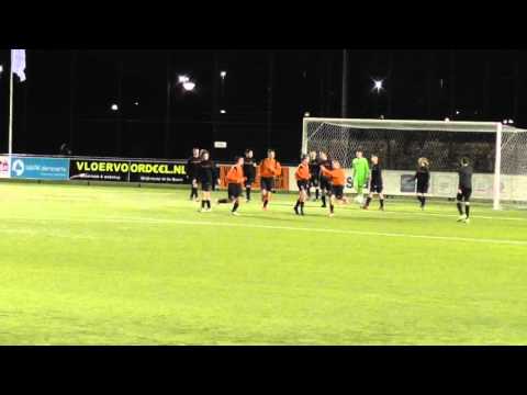 12 jan 2016 VV De Meern C2 - VV De Meern D1 vriendsch 6-2 Doelpunt Faas, assist Naoufi (4-2)