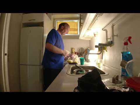 MongoTV_9238 - Min Frokost - 2 OSTEBOLLER og LETMÆLK Købt På SHOPPE KREDIT olg AFDRAG