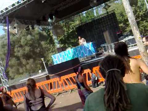 Man With no Name live@Aurora 2009