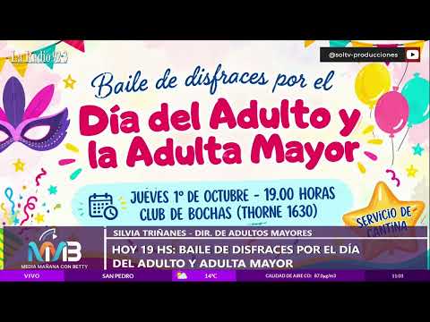 Baile de disfraces por el día del adulto mayor