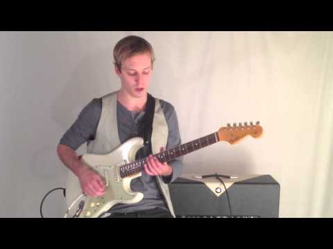 Blues Guitar Lick with Pentatonic Minor Scale - Blues Guitar Lesson