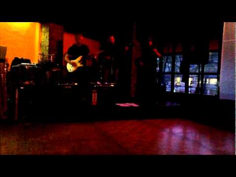 ONE NIGHT BAND - High and Dry (Radiohead Cover)