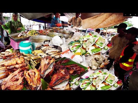 Ready Food For Sales After Big Raining - Cambodian Food Compilation For Sales At Lunch Time