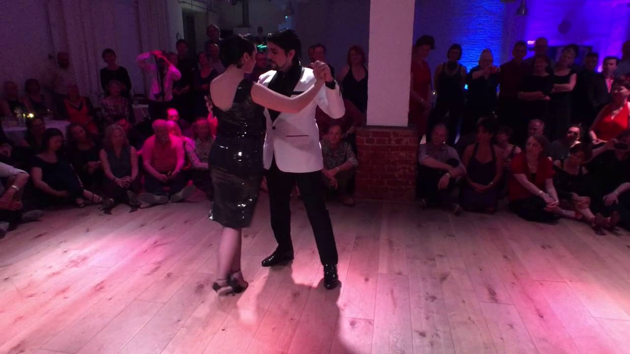 Ariadna Naveira y Fernando Sanchez 15 years el abrazo Hamburg Chiqué