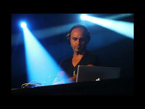 Victor Calderone dj mix June 2004