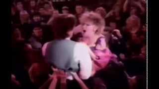 Bette Midler - Beast of Burden (Single Version + HQ Audio)