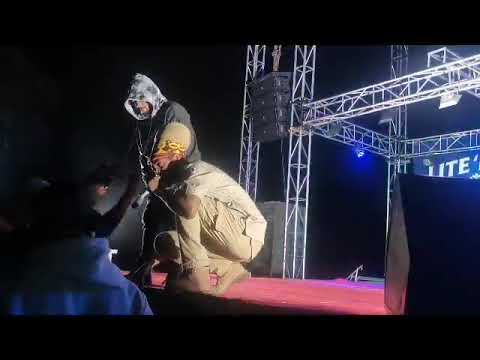 Elli Hekima aka Pampi Judah with Davan Trappe live at mkeka an kanga festival