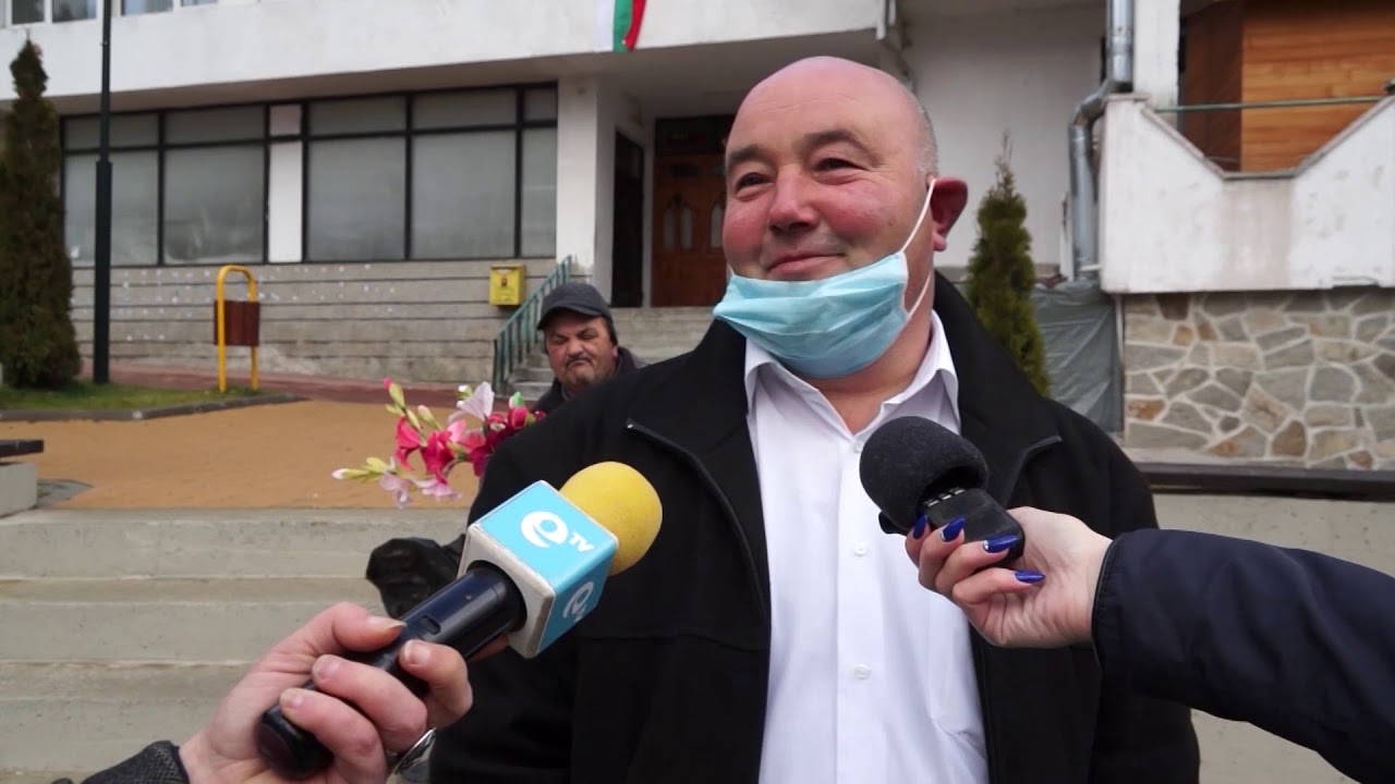 Кмет обяви награда от 1000 лева за младоженци, още няма кандидати