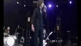 The hives Supply and demand LIVE 2003