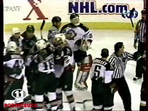 Dallas vs Buffalo Scrum Jun 15, 1999