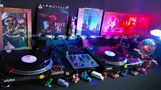 Alphaville - The Nelson highrise sector 2 (The mirror)