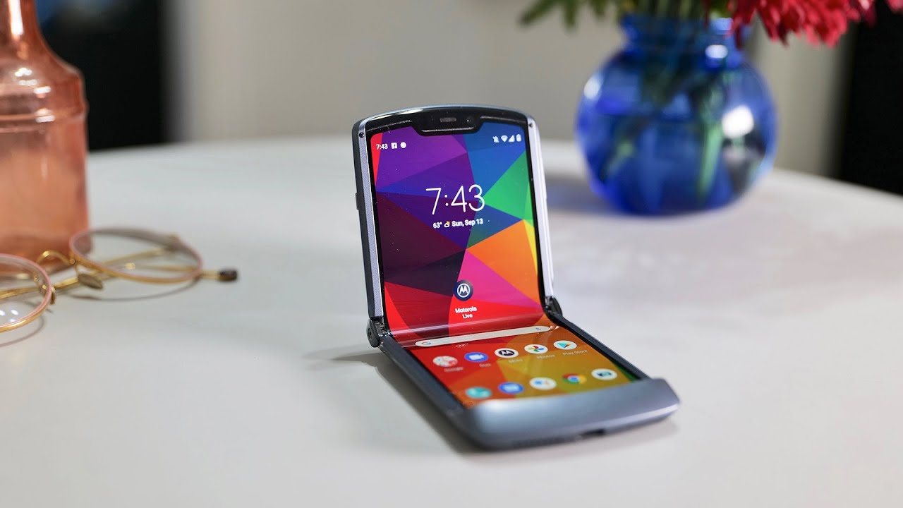 Motorola Razr review: 5G, updated specs make a big difference cnet review tech