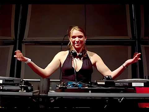 DJ Lady Dana Sensation  Black Edition  Amsterdam Arena (13-07-2002)