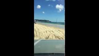 preview picture of video 'L322 tdv8 sand driving on Moreton Island Australia'