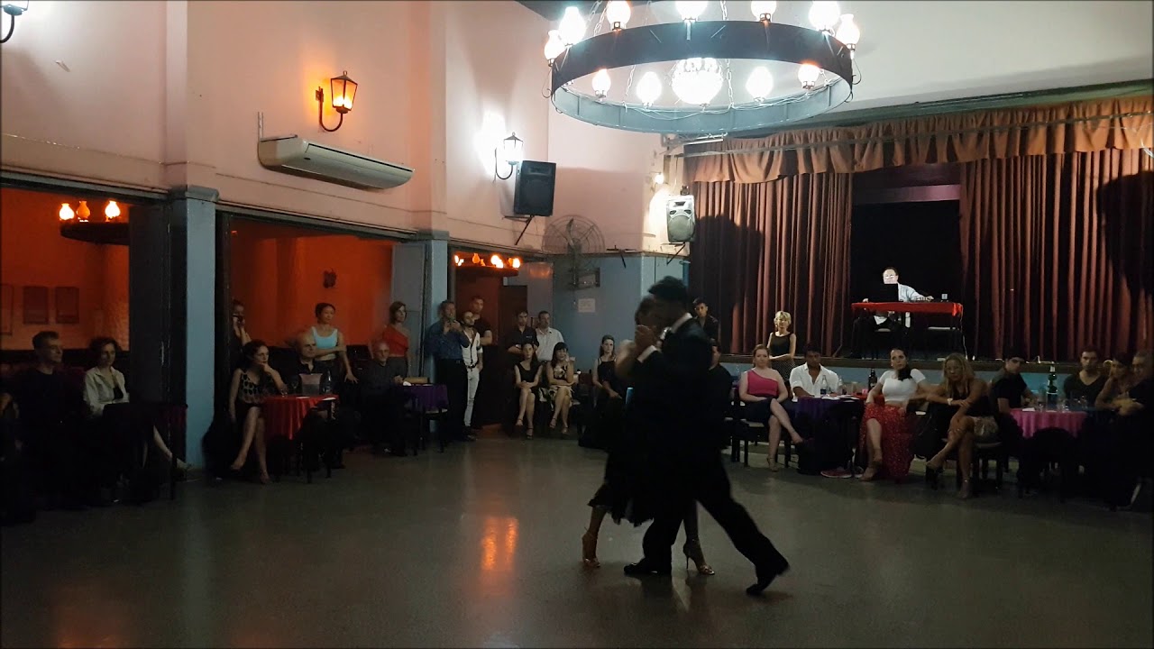 Virginia Gomez y Christian Marquez LOS TOTIS en Viva La Pepa! Milonga (2/4)