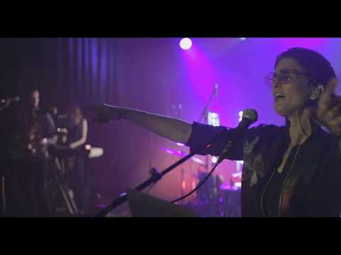 'The Weekend' - Heather Peace