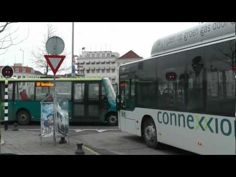 Connexxion 9273 vertrekt van station Middelburg