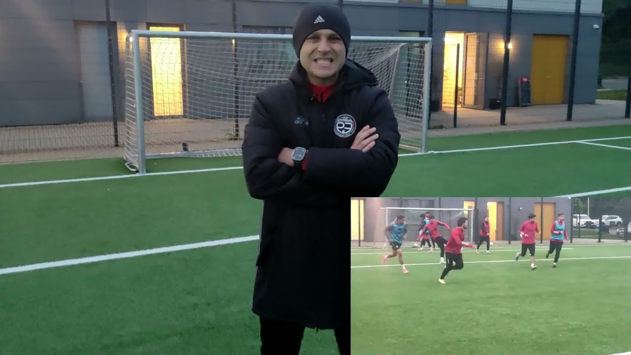  Giuseppe Avellino - Trainer Teutonia Weiden - Zwischenbilanz im Jupp-Derwall Stadion 