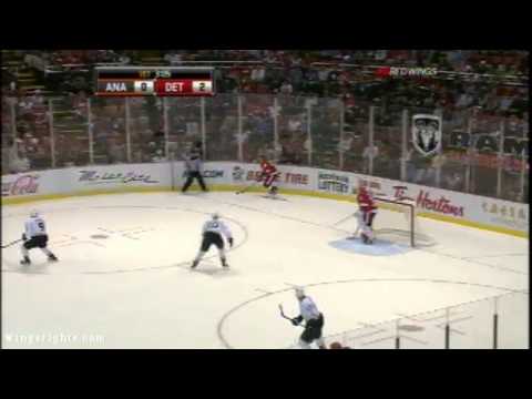 Brad Stuart hit on Corey Perry 10/08/10