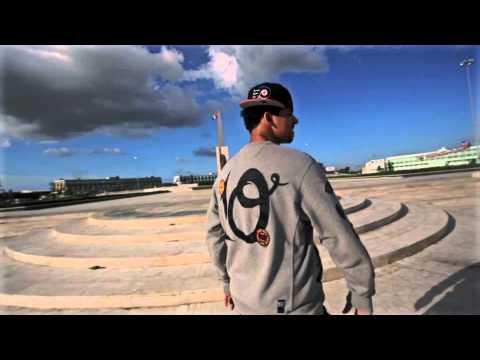 El Poeta Callejero - 4 Pata ( P.O.E.T.A.﻿ C.A.L.L.E.J.E.R.O. ) - VIDEO OFICIAL Dir By Freddy Graph