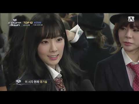 Taeyeon and microphone