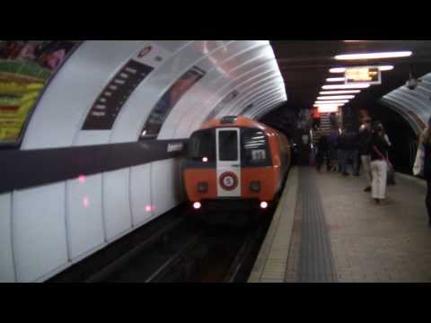 Glasgow Subway System (clockwork orange) - Kelvinbridge Station Video