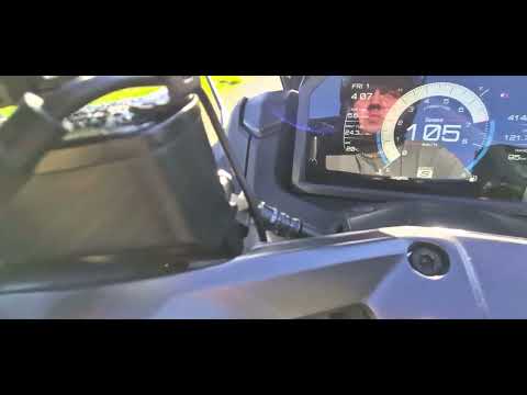 TMAX 560 22/24 accélération de 0 a 100 km/h avec variateur jcosta xrp en 15,5gr