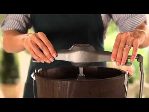 White Mountain Hand Cranked Ice Cream Maker