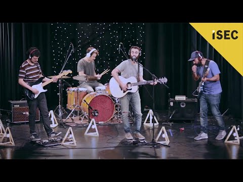 CIRUELO - vivo en Ciclo Akusma