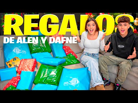 DAFNE y ALEN abren sus REGALOS NAVIDEÑOS *no se lo esperan*