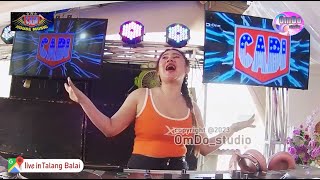 Download lagu REMIX PEMBUKA PERFORM DJ DEVI BILQIS GEMOY SHOW DESA TALANG BALAI mp3