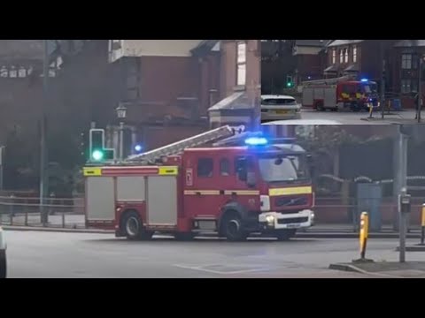 Ashton First And Second Pump Responding - Greater Manchester Fire And Rescue Service