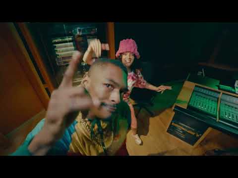 BACKWOOD BRAT "Bitch" [Remix] ft. Shybelligerent (Studio Performance)