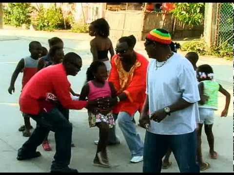 Campanitas de oro Los Hermanos Arriola..video original..................