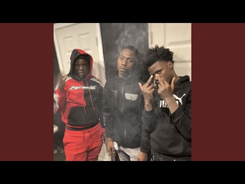 Huddle up (feat. B2g grinder)