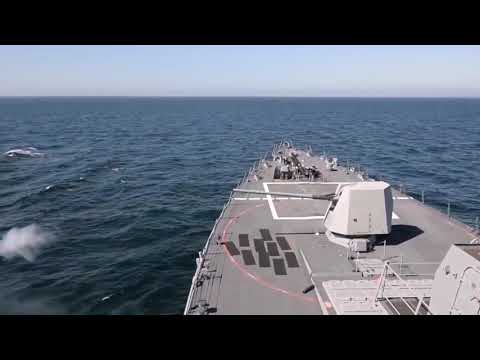 5-inch 62-caliber Mk 45 Naval Gun Live Fire - Arleigh Burke-class #Destroyer
