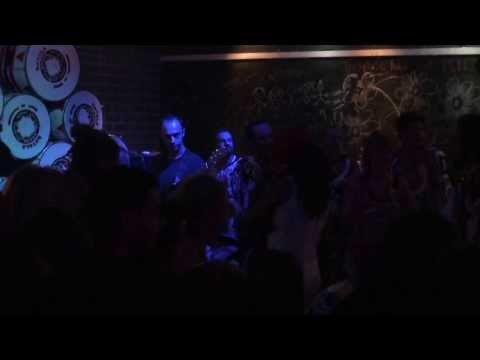 BATALA athenas - 3 anos universario