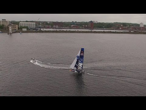 Schwebende Schiffe in Kiel – Red Bull Foiling Generation