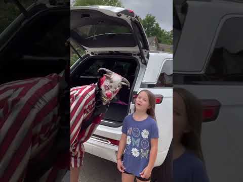 CLOWN TOOK MY KIDDO! #shorts