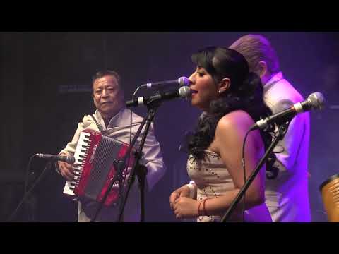 Tabaco Mascao - Los Cometas de Mike Laure (En Vivo)